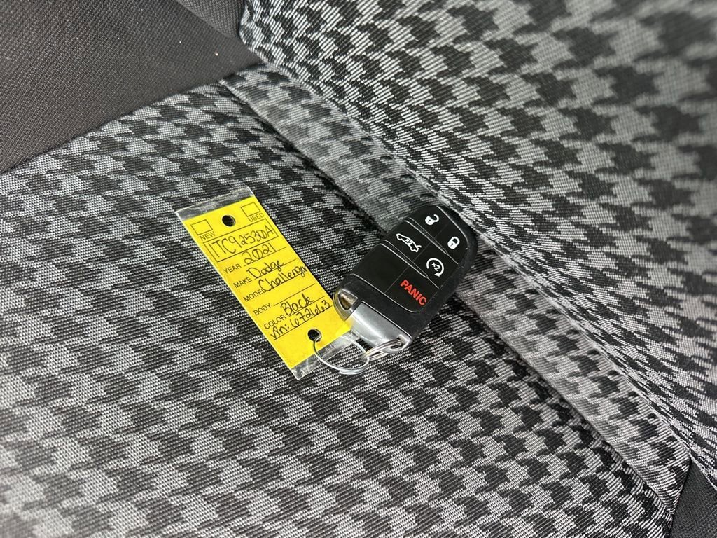 Used 2021 Dodge Challenger GT w/ Performance Handling Group image 30