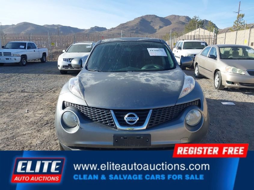 Used 2012 Nissan Juke SL image 12