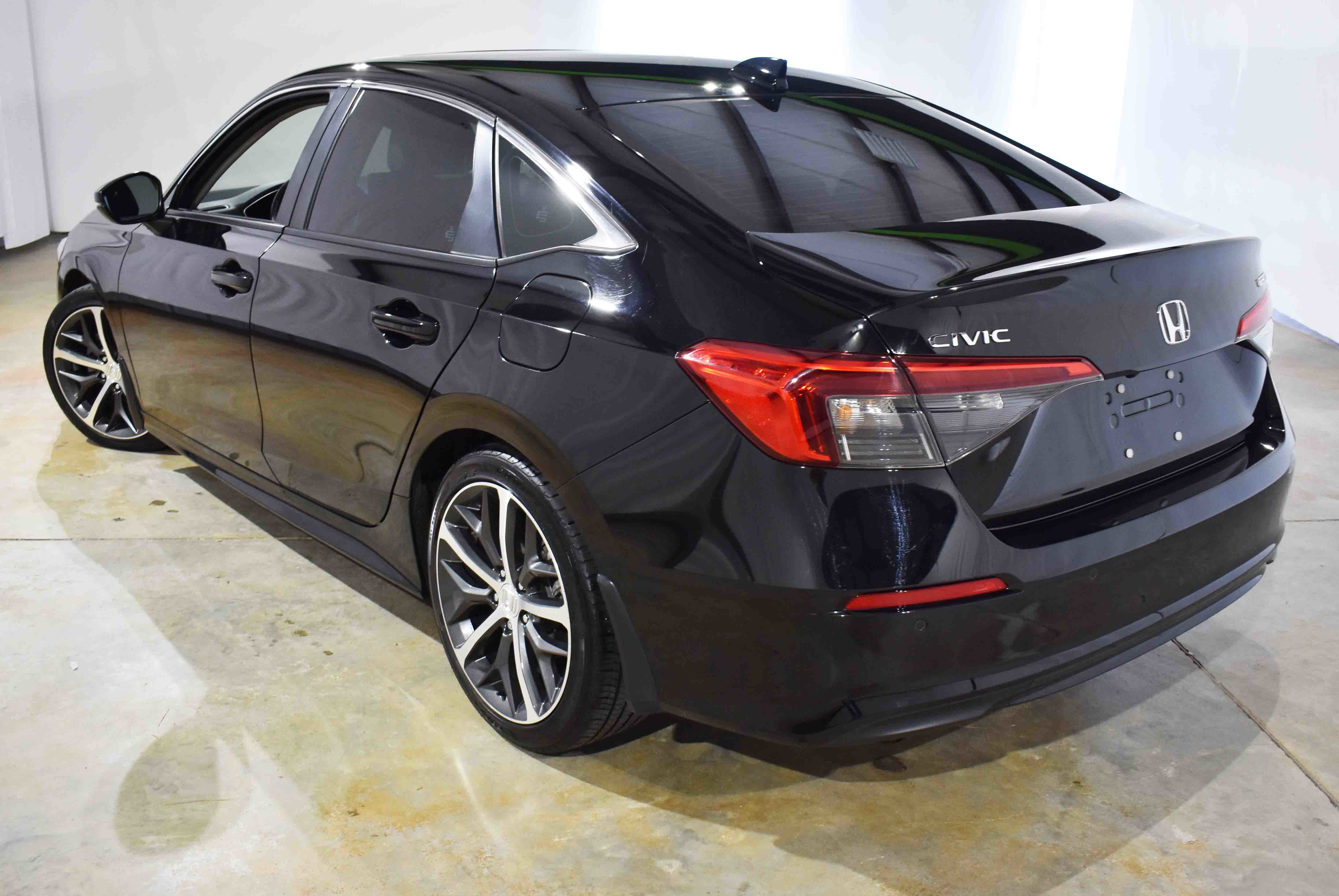 Certified 2024 Honda Civic Touring image 7