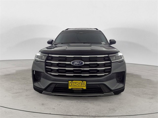 Certified 2025 Ford Explorer Active image 8