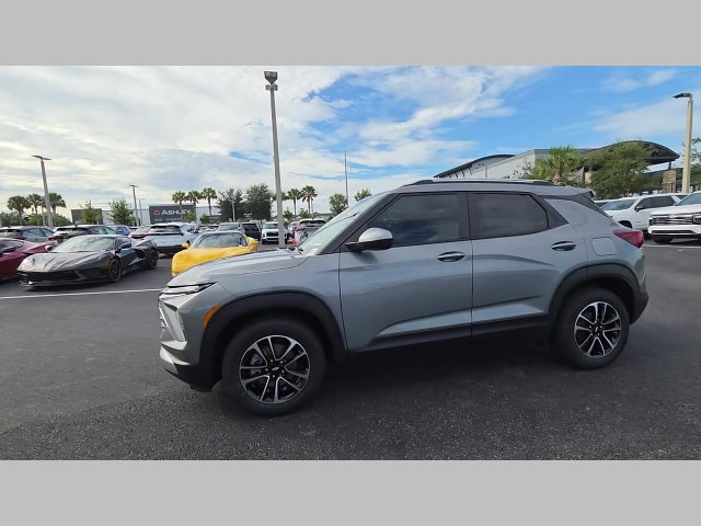 New 2026 Chevrolet TrailBlazer LT w/ LT Cold Weather Package FWD image 22