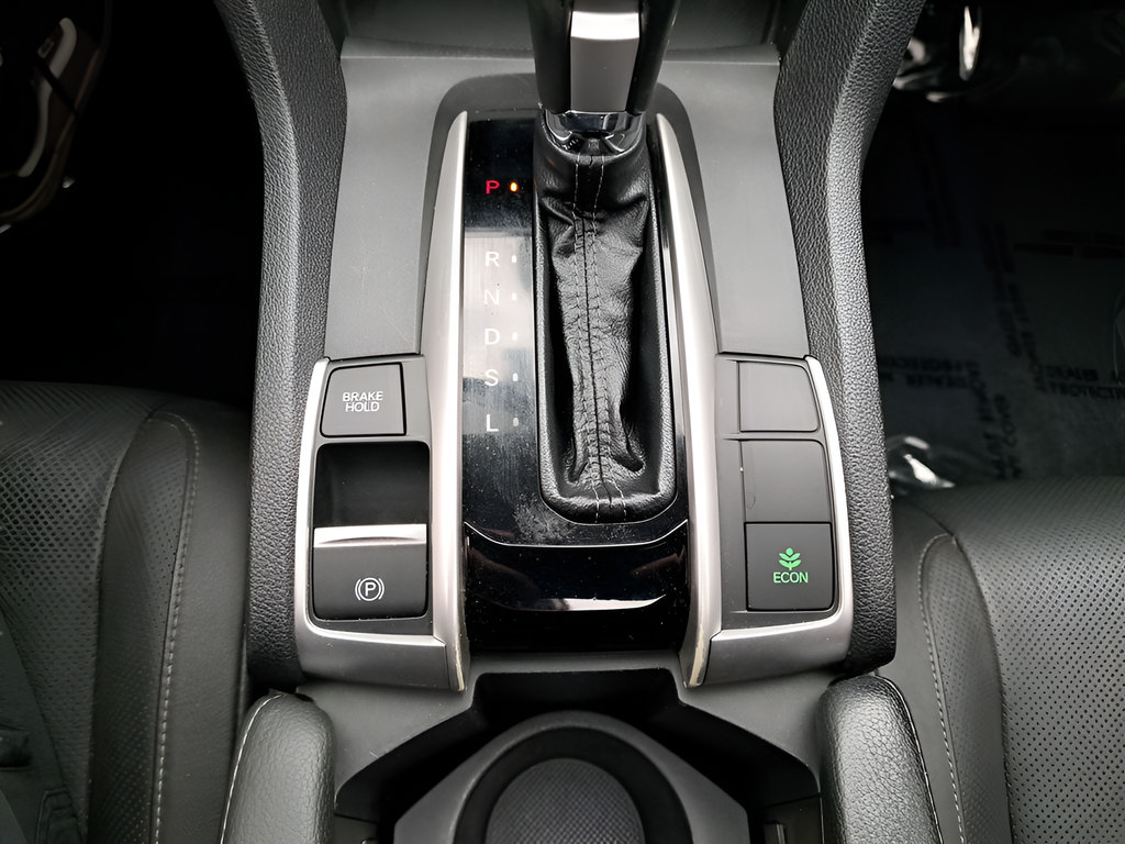 Used 2017 Honda Civic EX-L image 26
