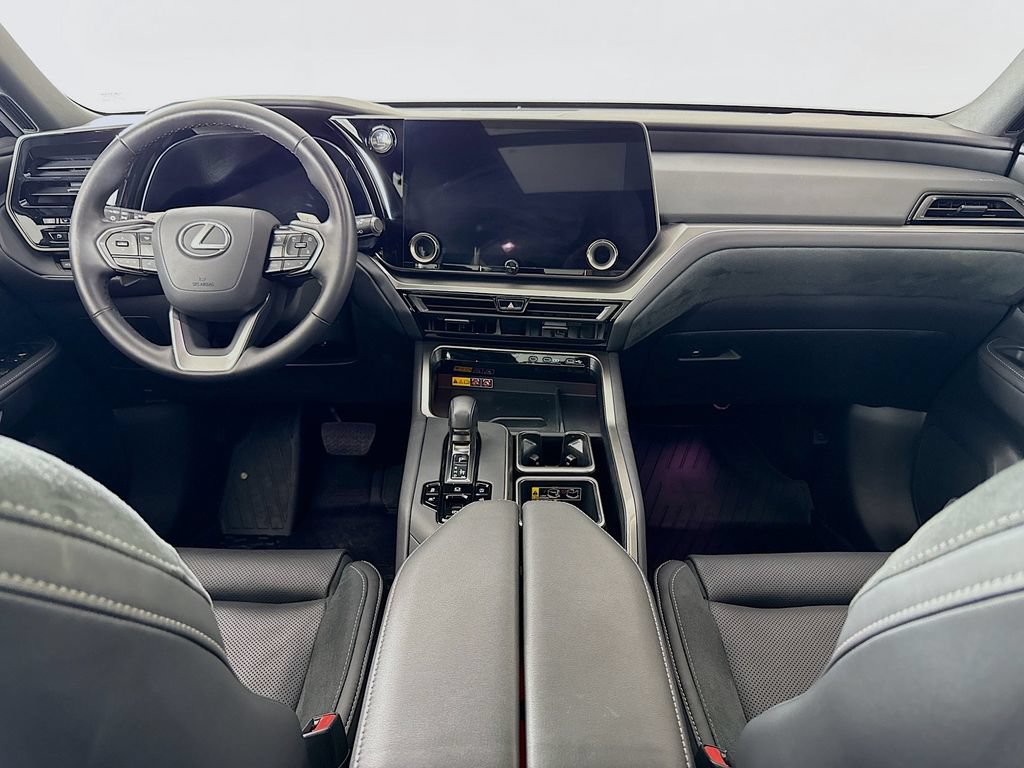 Used 2024 Lexus TX 350 AWD image 3