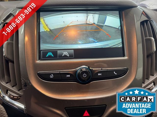 Certified 2018 Chevrolet Cruze LT w/ Convenience Package FWD image 16