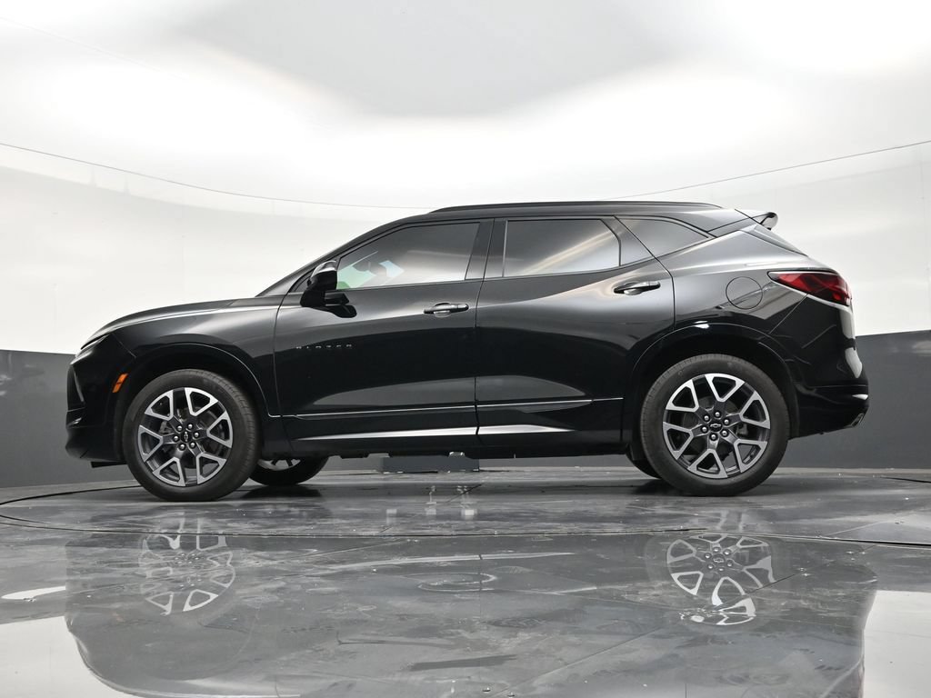 Used 2023 Chevrolet Blazer RS w/ Enhanced Convenience Package FWD image 21