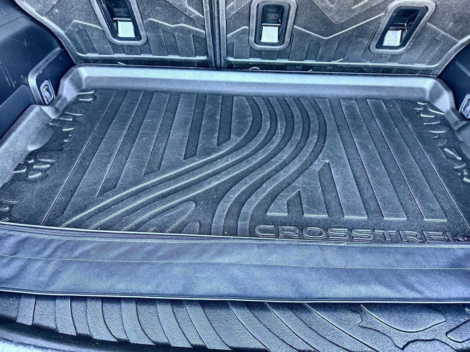 Used 2024 Subaru Crosstrek 2.0i Premium image 32