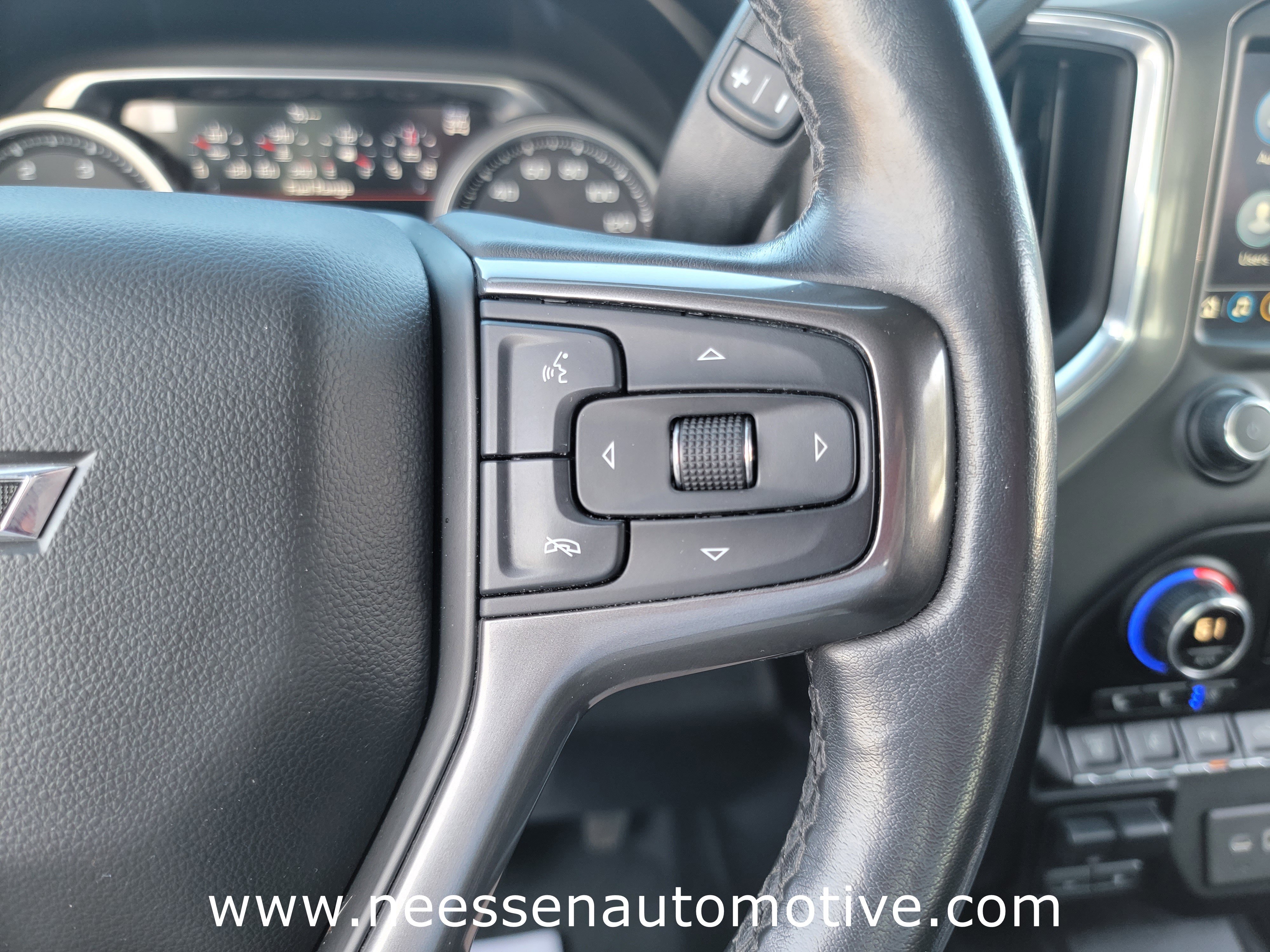 Used 2021 Chevrolet Silverado 2500 LTZ w/ Carhartt Edition image 26