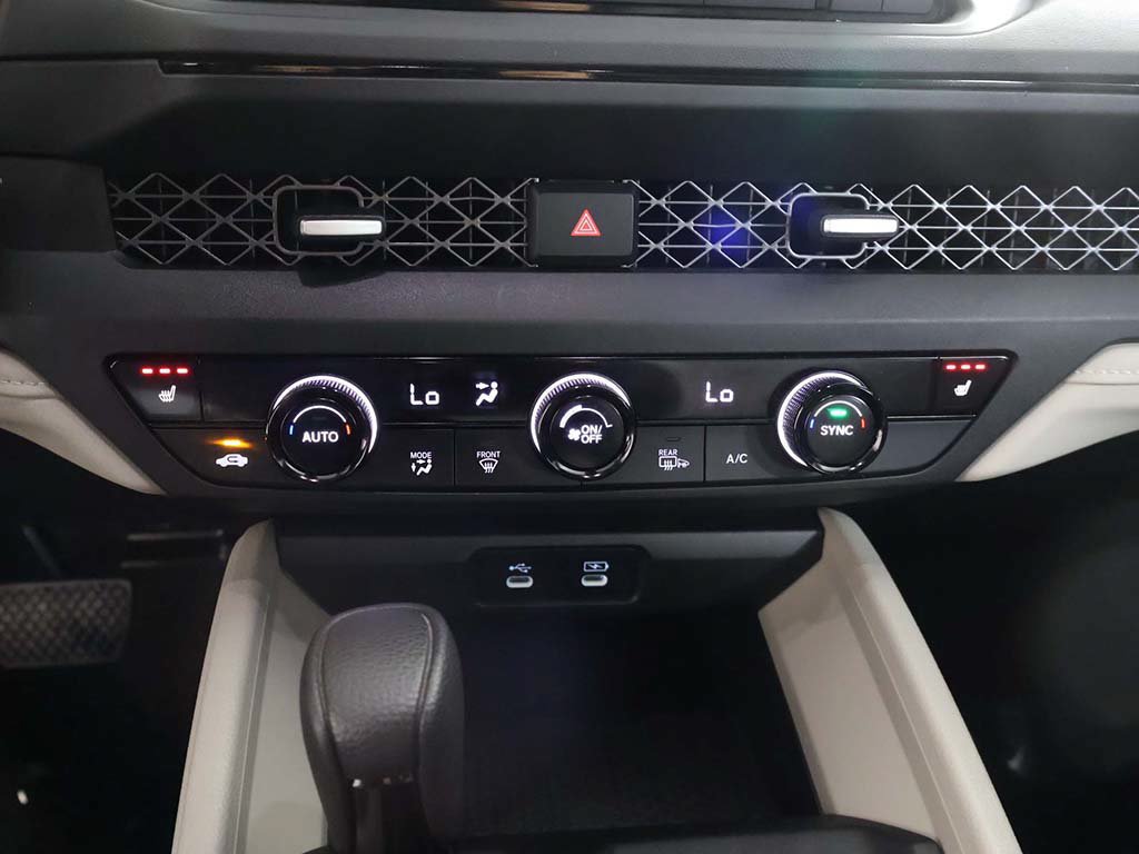 Used 2024 Honda Accord EX image 46