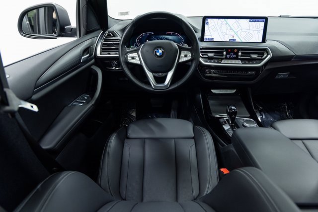 Certified 2024 BMW X3 xDrive30i w/ Premium Package image 3