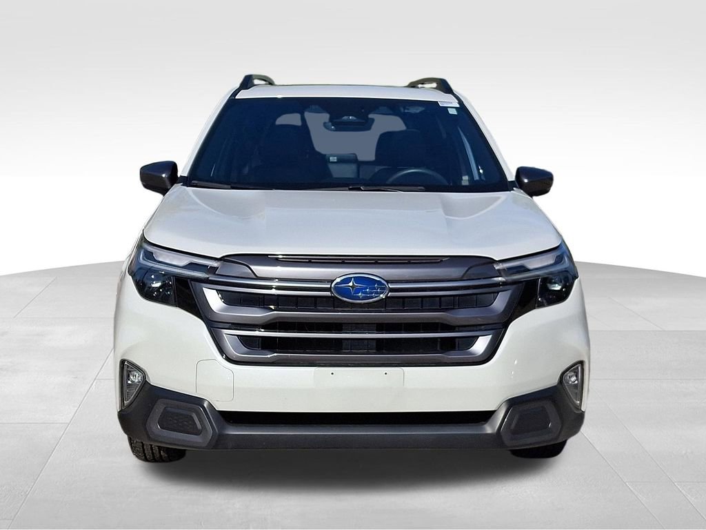 Used 2025 Subaru Forester Limited w/ Popular Package #2 AWD/4WD image 2
