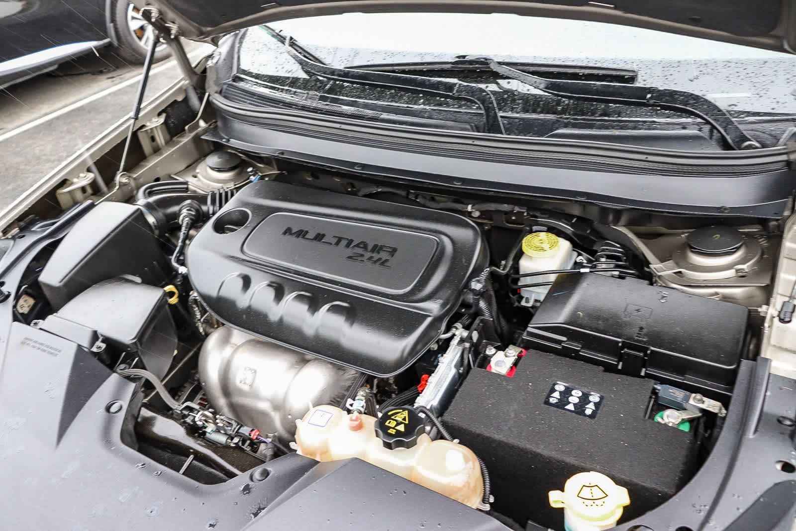 Used 2019 Jeep Cherokee Latitude w/ Popular Appearance Group image 28