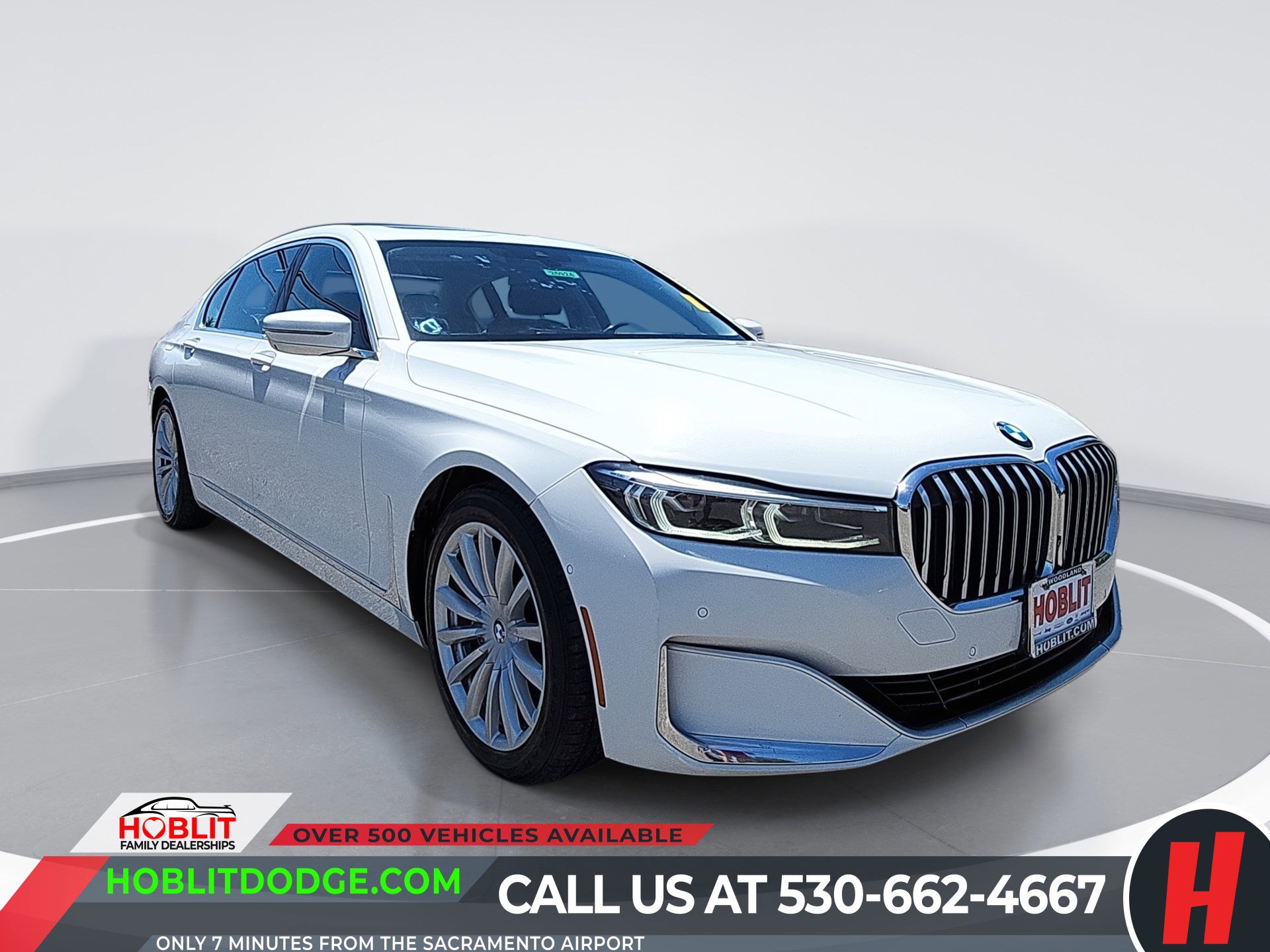 Used 2022 BMW 740i w/ Premium Package RWD image 1