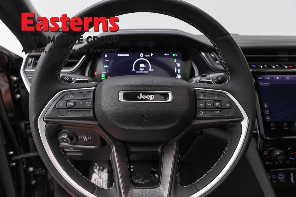 Used 2024 Jeep Grand Cherokee Limited 4xe AWD/4WD image 10