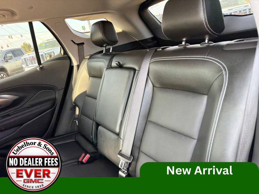 Used 2024 GMC Terrain SLT AWD/4WD image 17