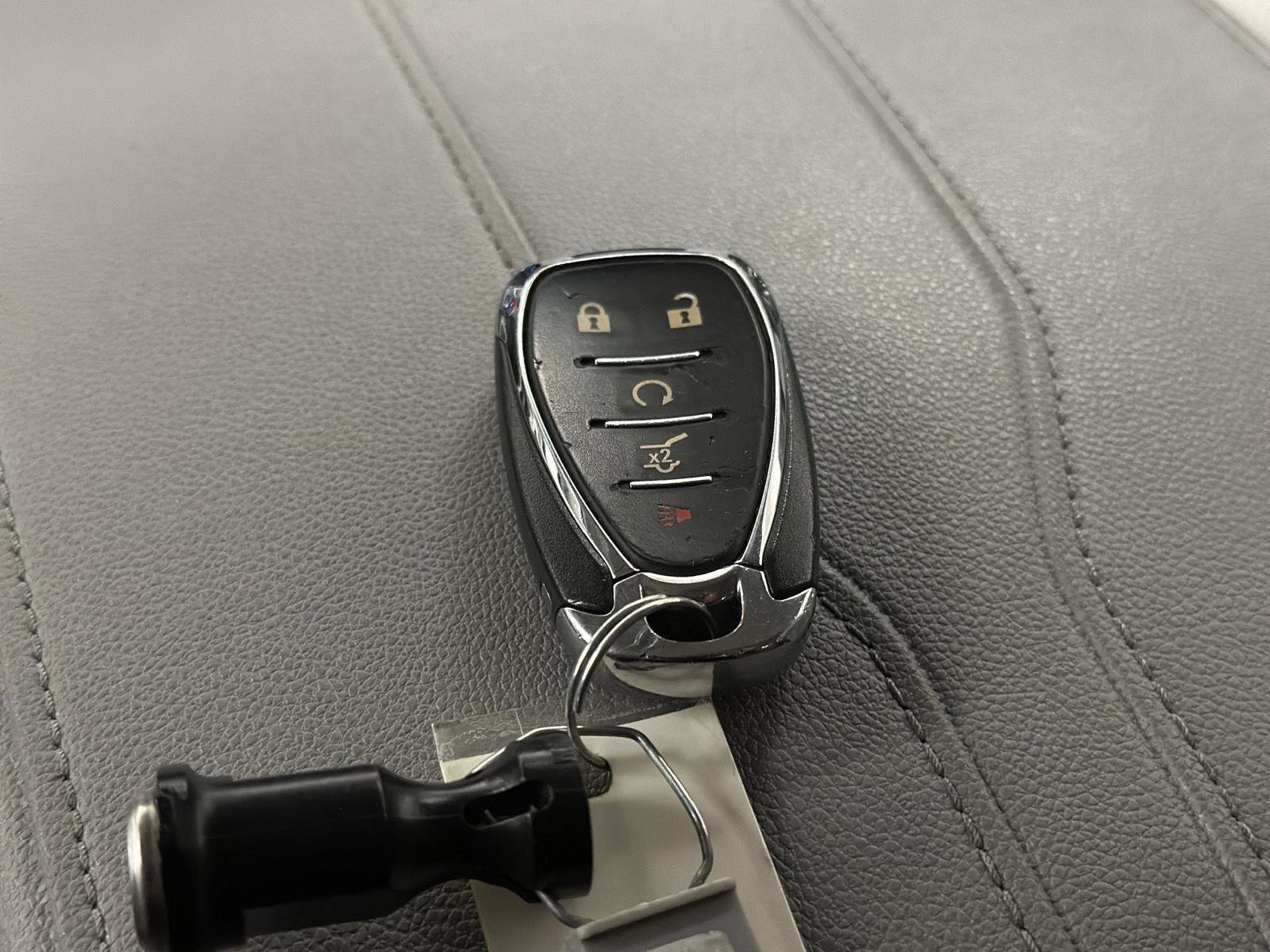 Certified 2020 Chevrolet Traverse LT image 43