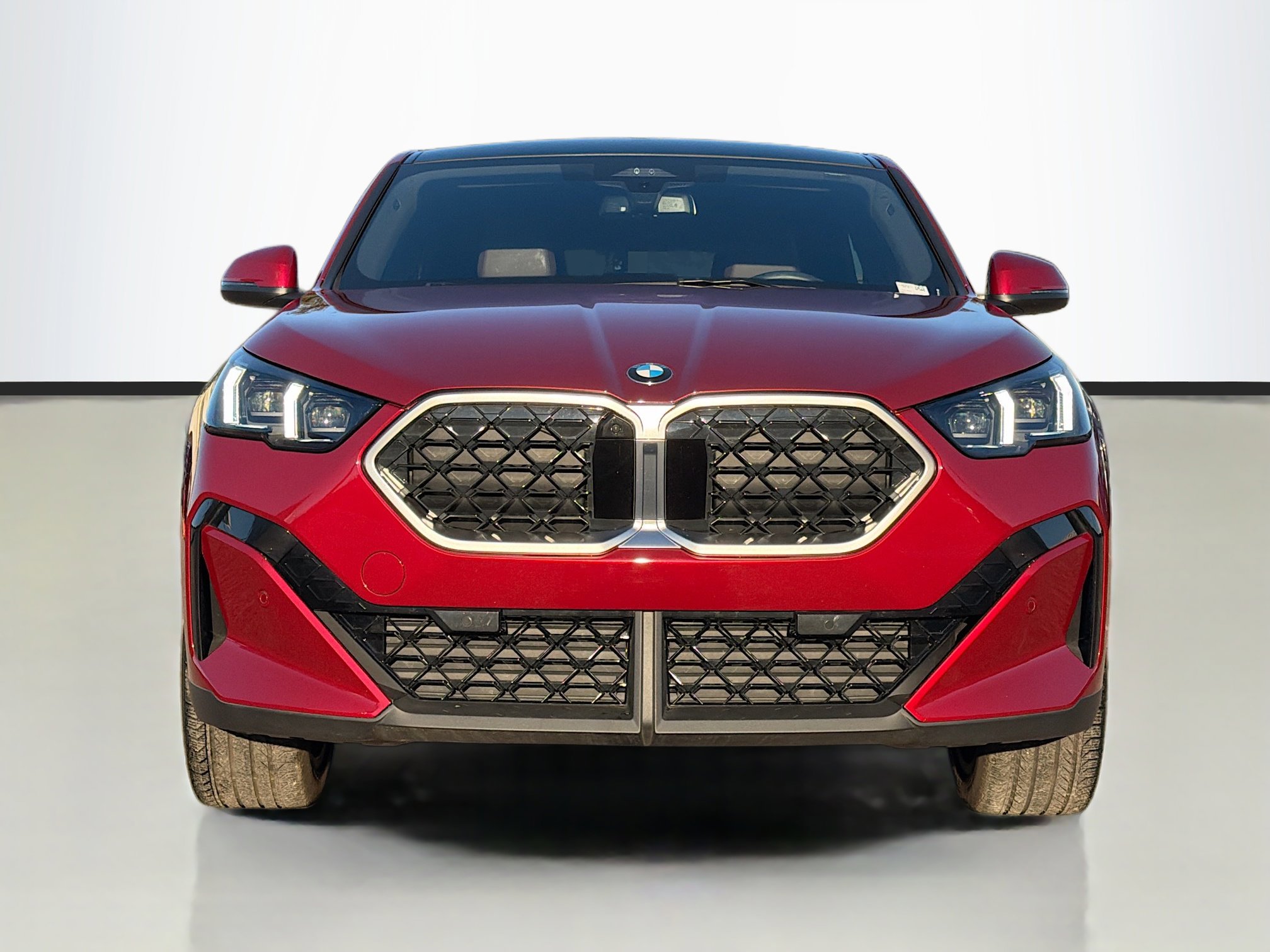 Used 2025 BMW X2 xDrive28i image 8