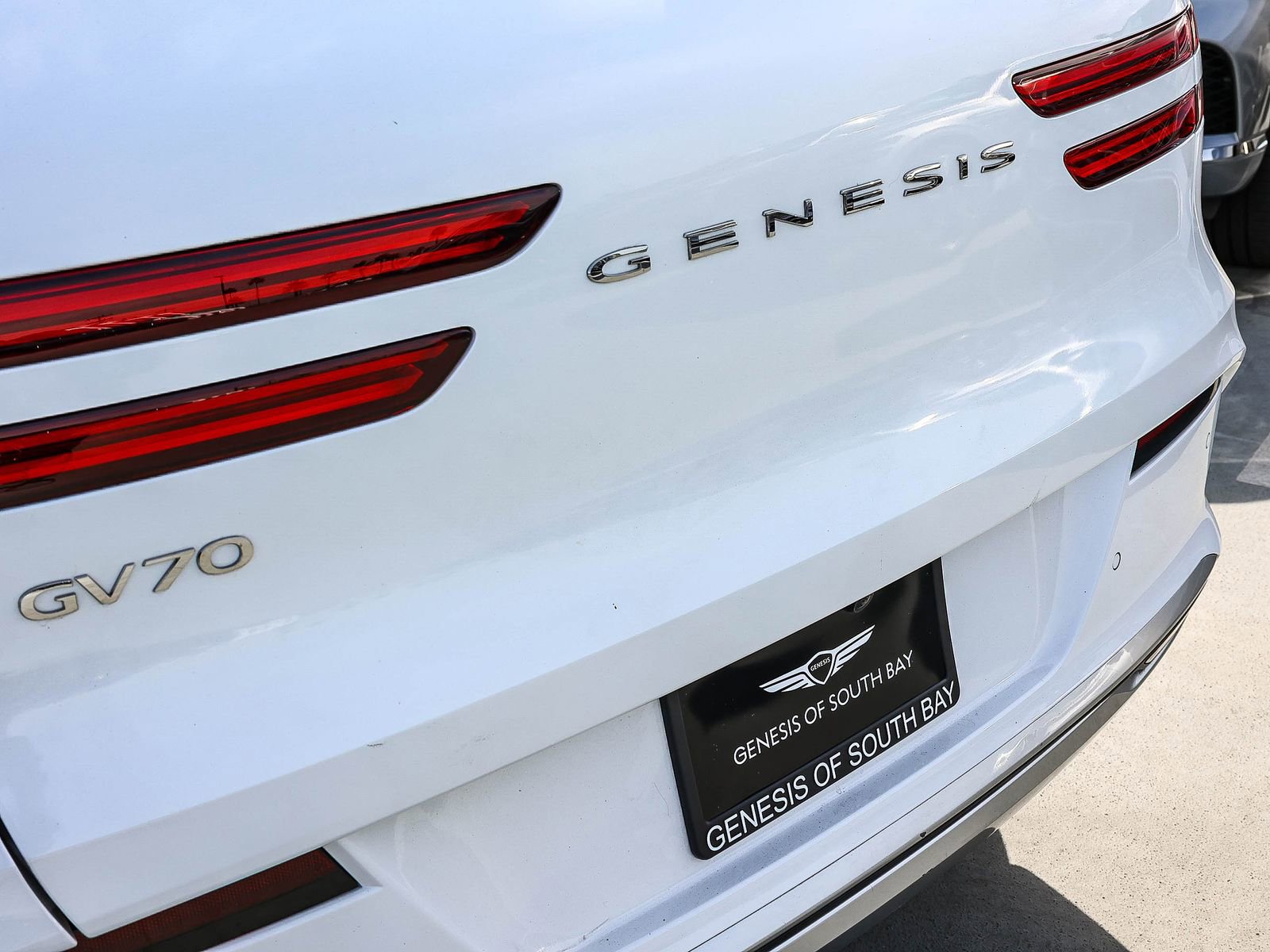 Used 2025 Genesis Electrified GV70 Advanced image 7