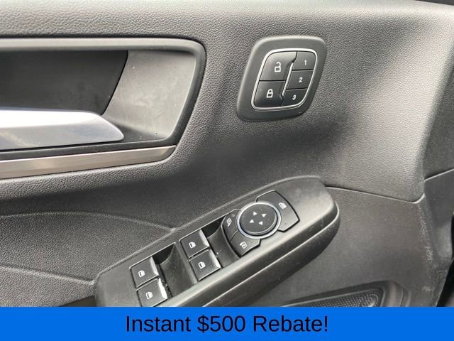Used 2022 Ford Escape Titanium image 18