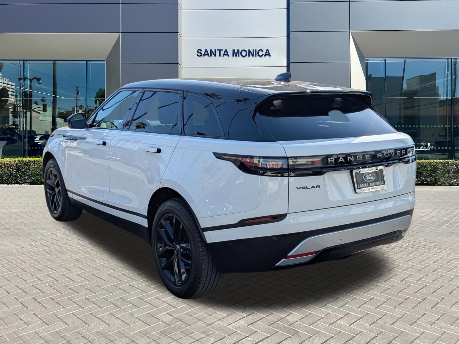 Used 2026 Land Rover Range Rover Velar S AWD/4WD image 7