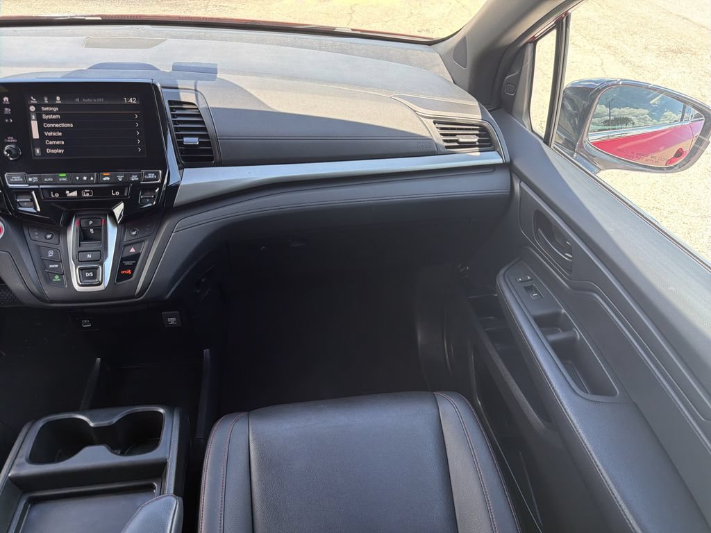 Used 2023 Honda Odyssey Sport image 15