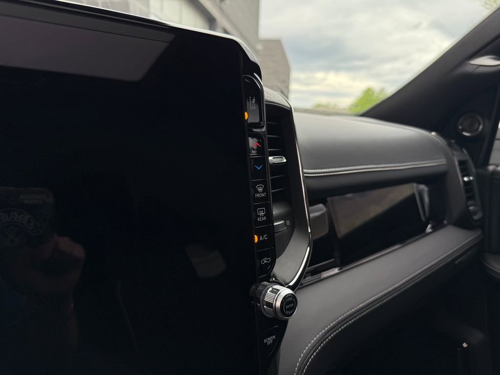 Used 2026 RAM 3500 Limited image 44