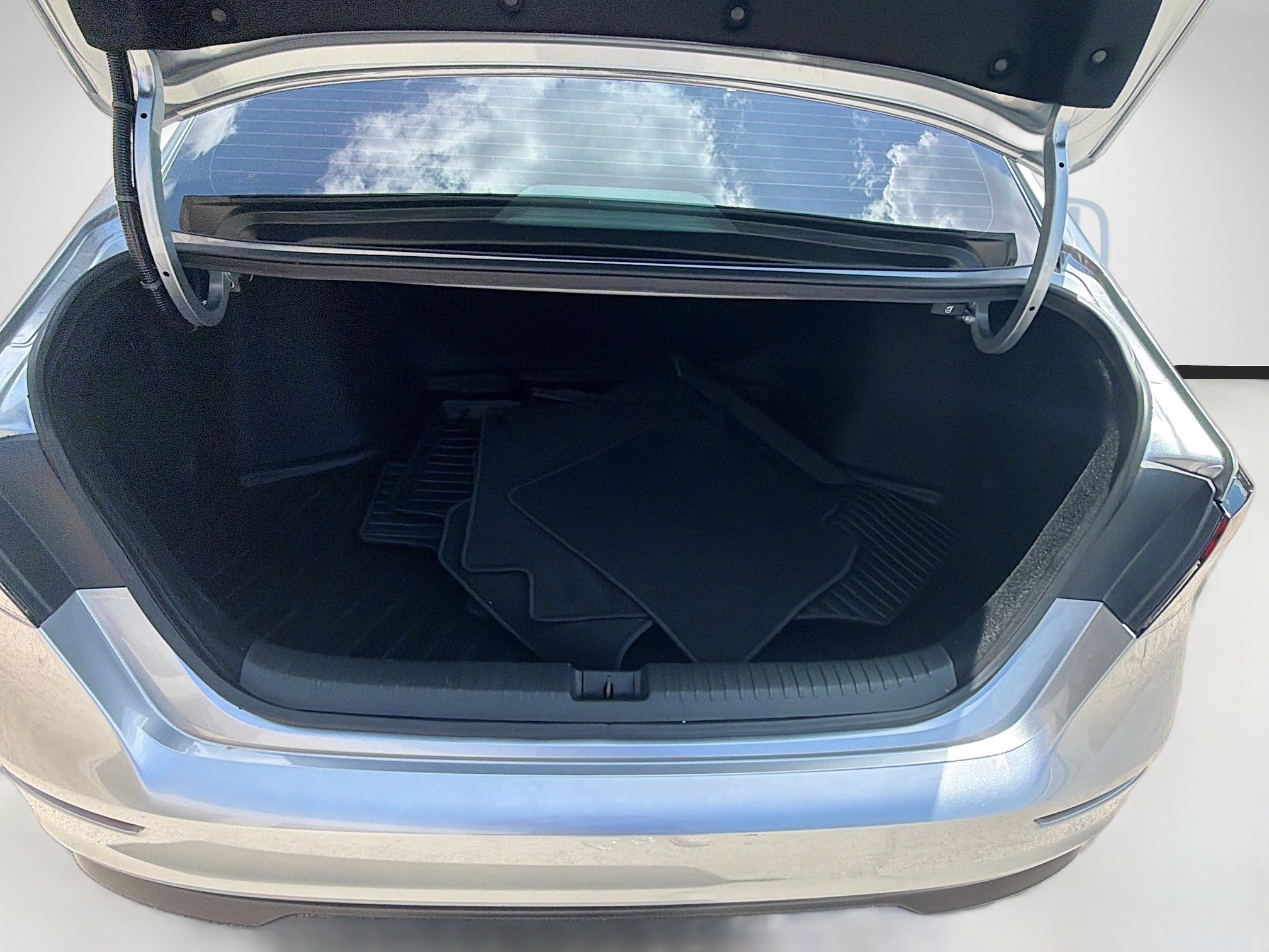 Certified 2024 Honda Accord LX image 25