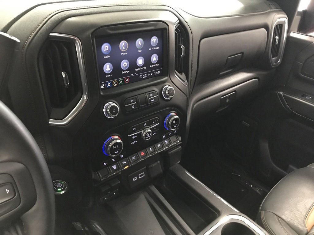 Used 2023 GMC Sierra 2500 AT4 w/ AT4 Preferred Package image 18