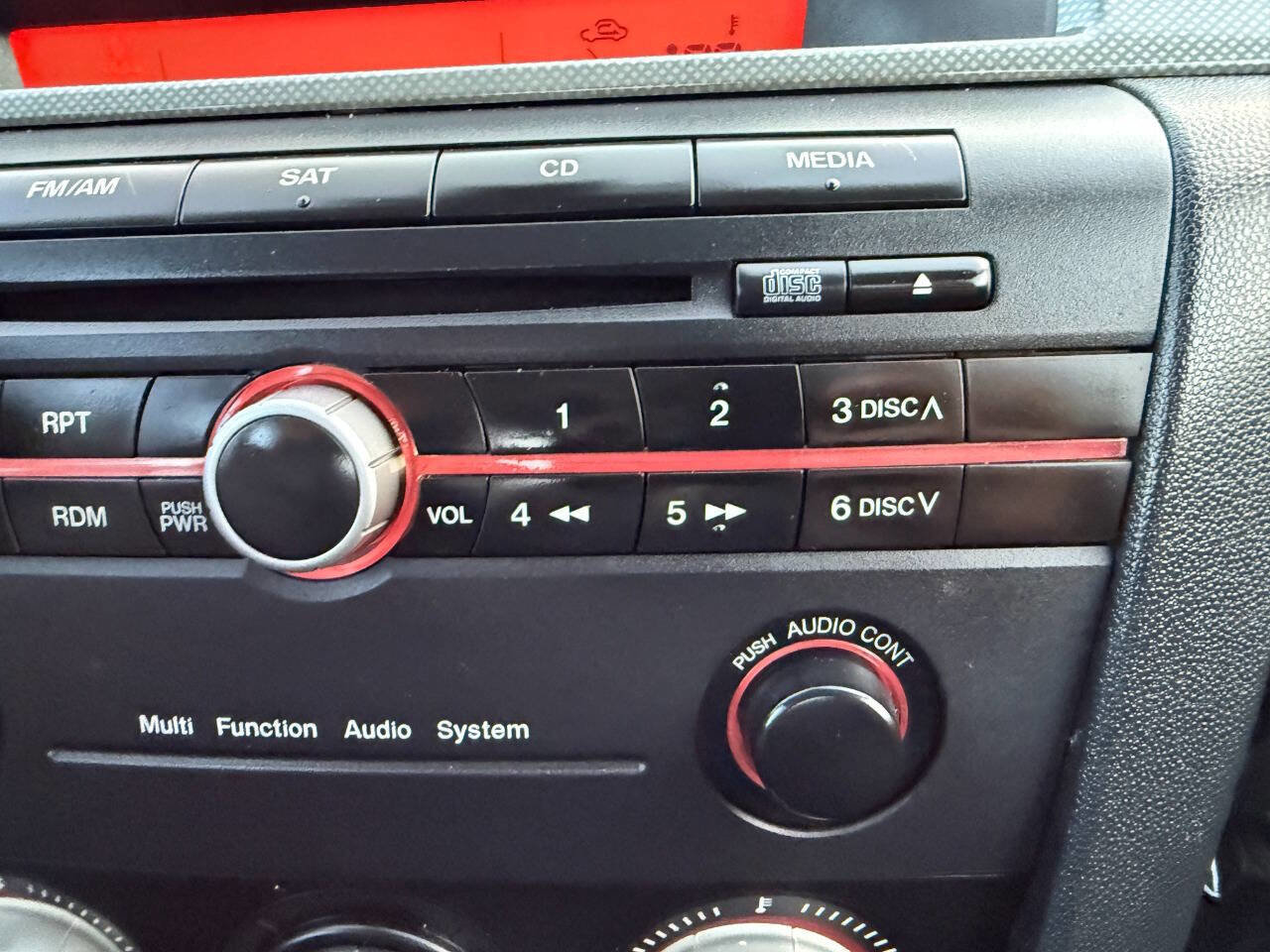 Used 2006 MAZDA MAZDA3 s Grand Touring image 39