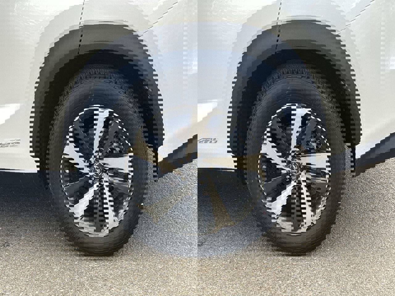 Used 2019 Lexus NX 300h AWD image 32