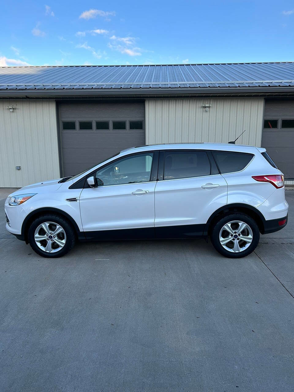 Used 2016 Ford Escape SE AWD/4WD image 8