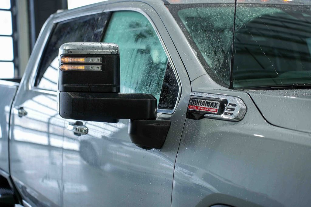 Used 2025 GMC Sierra 2500 Denali w/ Denali Reserve Package image 8