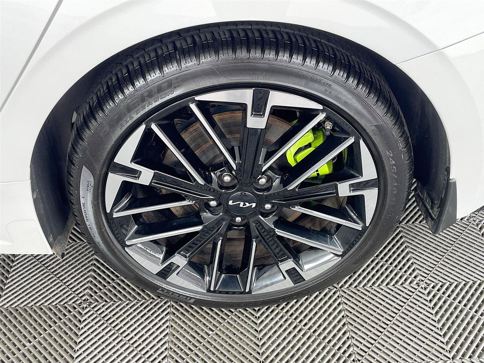 Certified 2025 Kia K5 GT FWD image 36