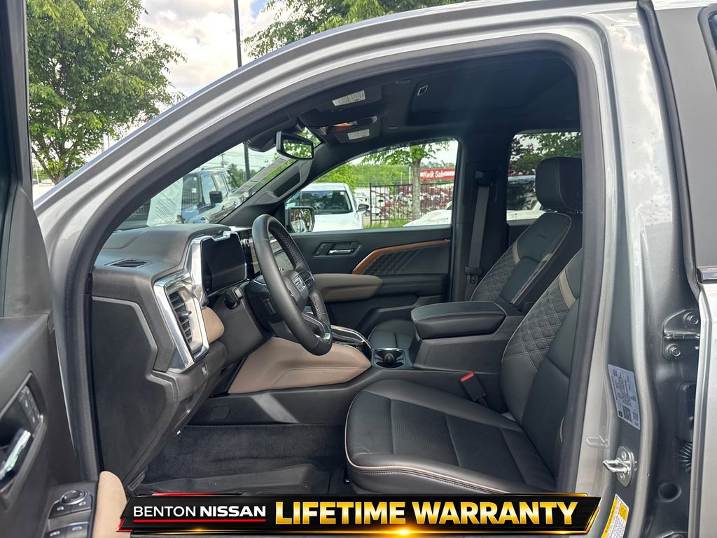 Used 2023 GMC Canyon Denali image 11