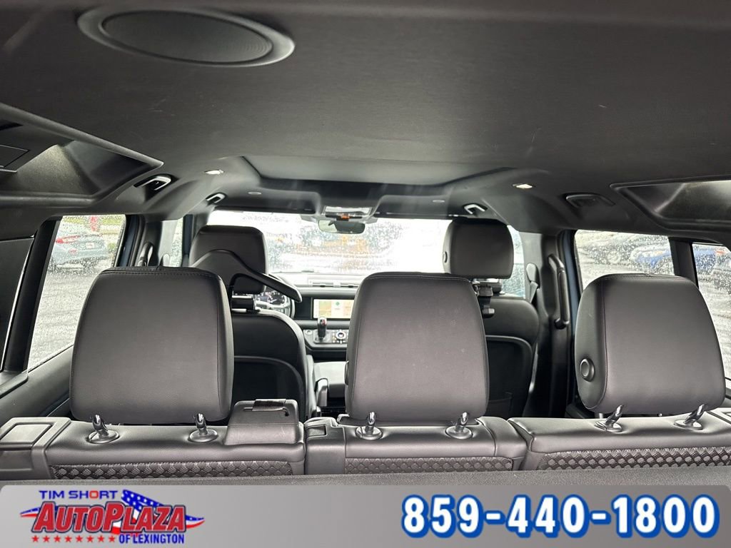 Used 2023 Land Rover Defender 110 X-Dynamic SE image 46