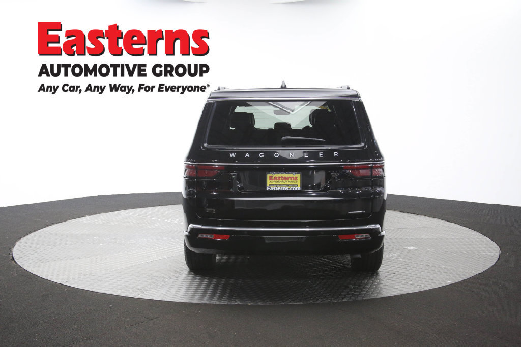Used 2024 Jeep Wagoneer L Series II RWD image 46