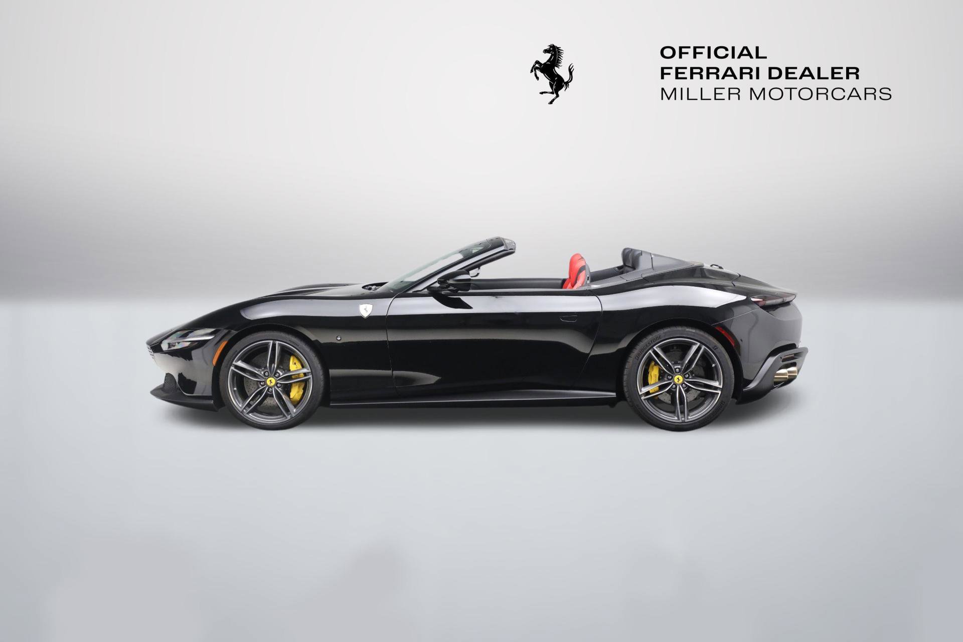 Certified 2024 Ferrari Roma Spider image 4