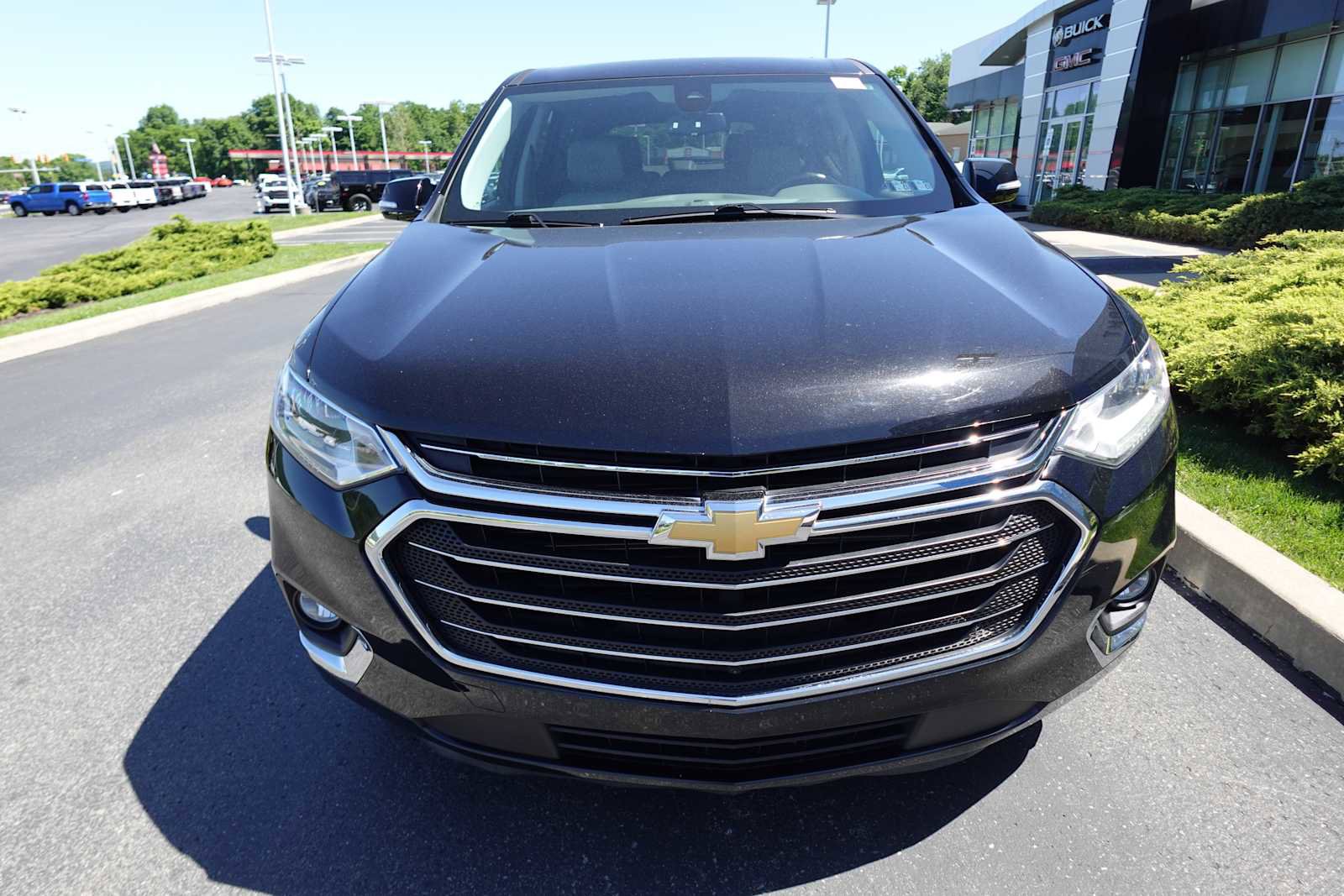 Used 2018 Chevrolet Traverse Premier AWD/4WD image 8