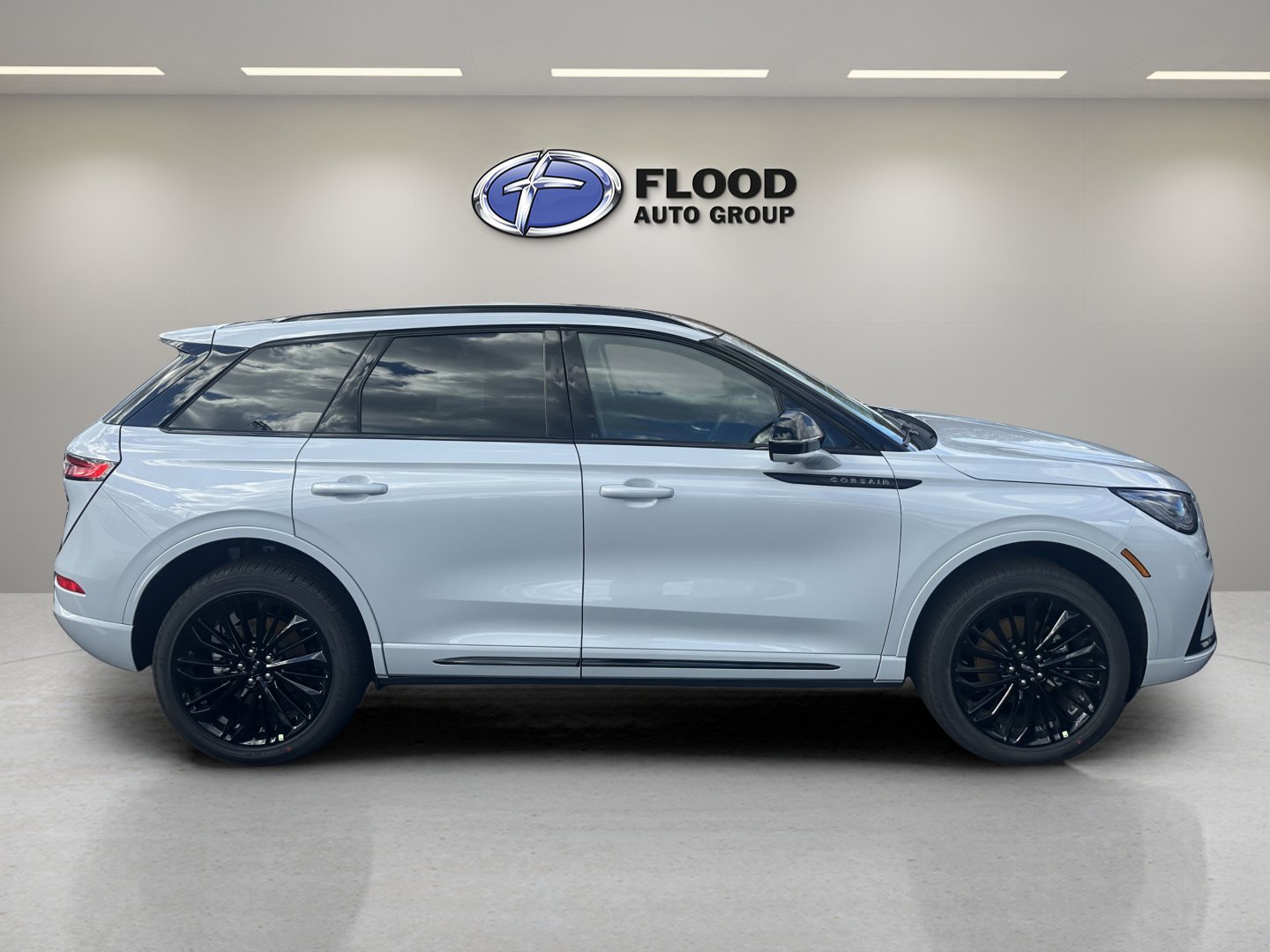 New 2026 Lincoln Corsair Premiere image 4