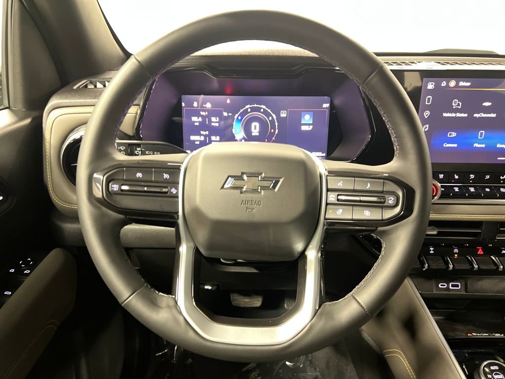 Certified 2025 Chevrolet Colorado ZR2 w/ Technology Package image 19