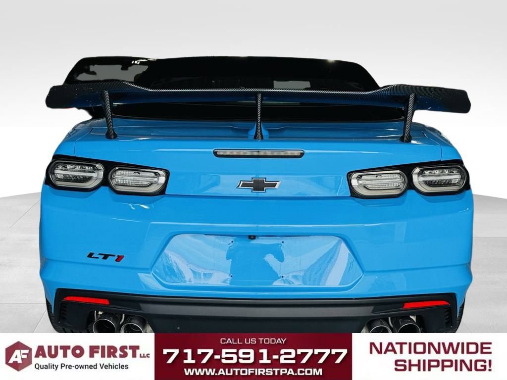 Used 2023 Chevrolet Camaro LT w/ RS Package image 4