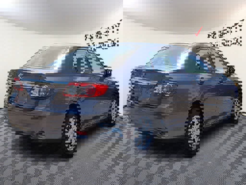 Used 2013 Toyota Corolla L image 4