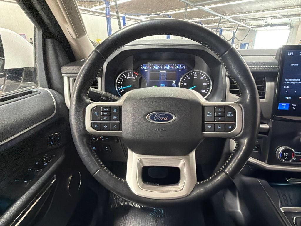Used 2022 Ford Expedition Max XLT AWD/4WD image 18