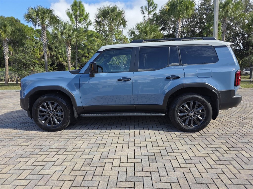 Certified 2024 Toyota Land Cruiser image 8