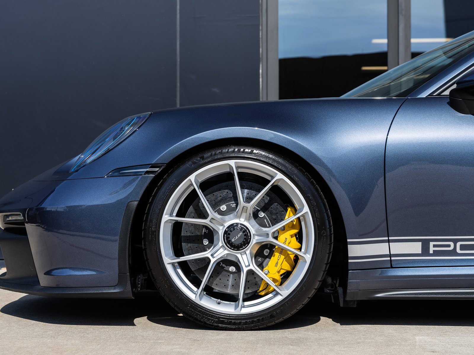 Used 2023 Porsche 911 GT3 image 13