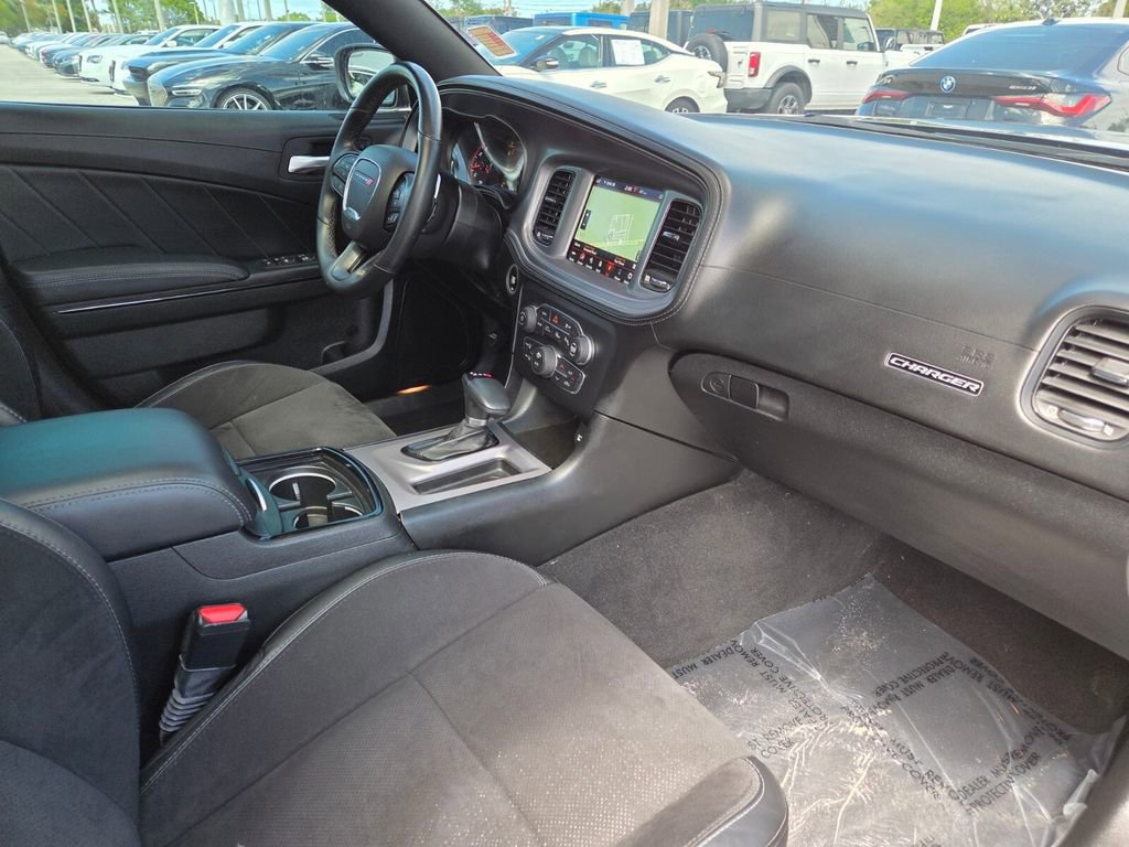 Used 2023 Dodge Charger R/T w/ Plus Group image 9