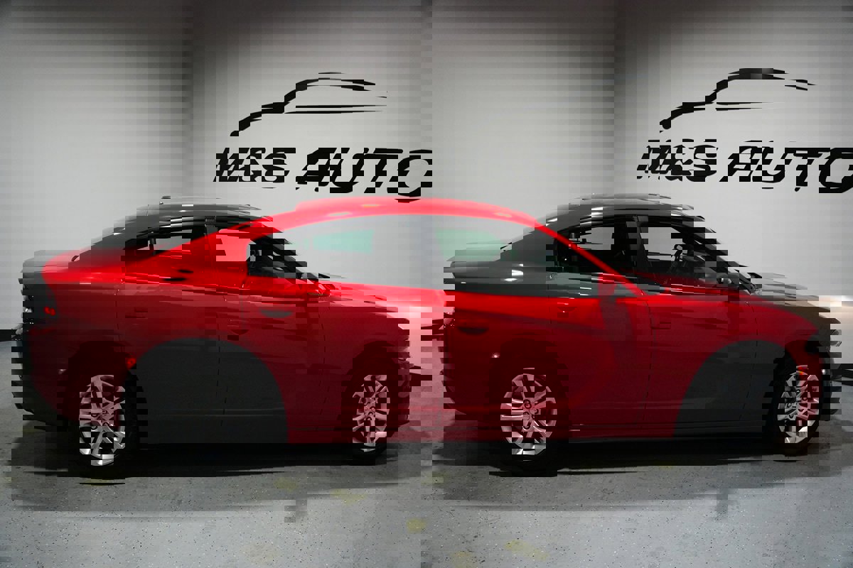 Used 2022 Dodge Charger SXT image 22