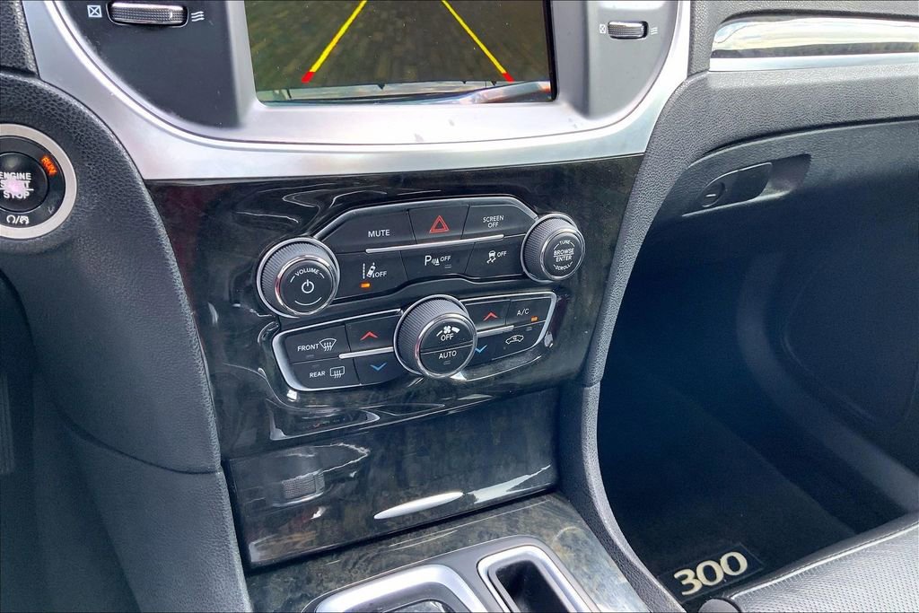 Used 2017 Chrysler 300 C w/ Safetytec Plus Group RWD image 15