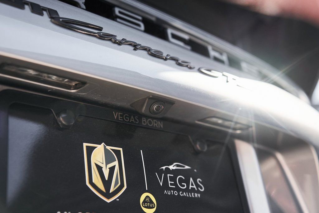 Used 2024 Porsche 911 Carrera GTS w/ Premium Package image 13