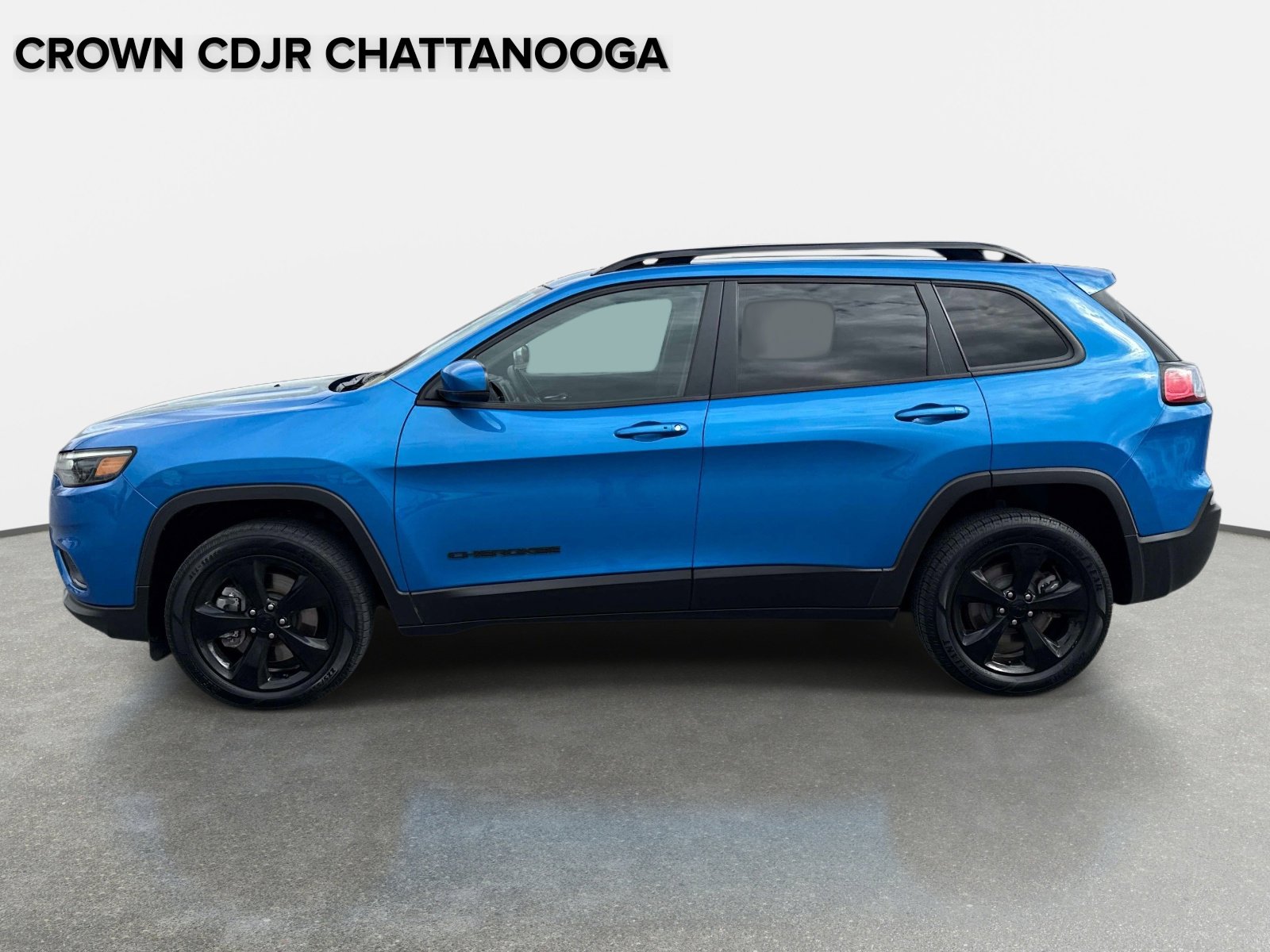 Certified 2020 Jeep Cherokee Latitude Plus w/ Cold Weather Group image 8