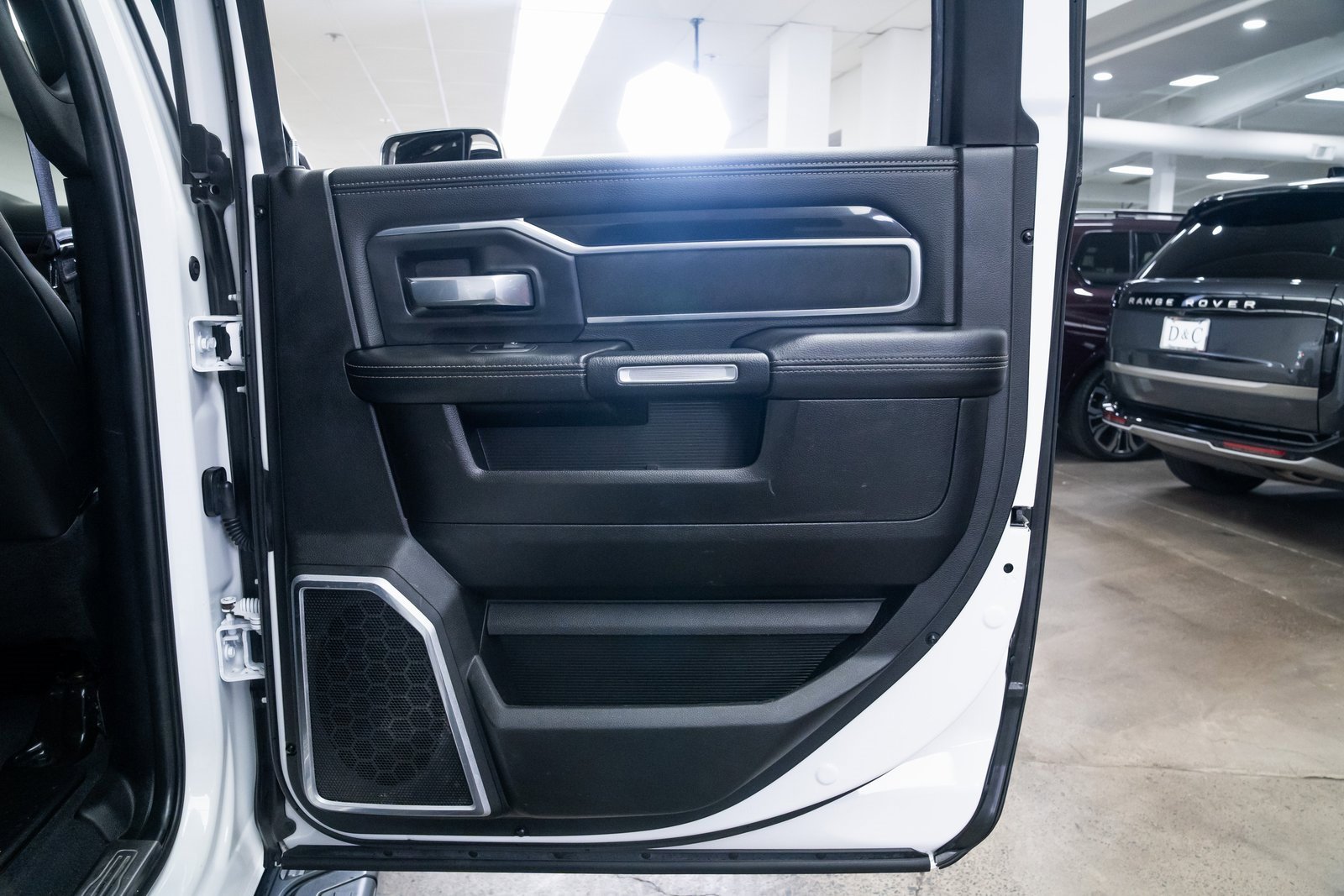 Used 2019 RAM 2500 Laramie image 18